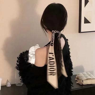 萌娃带空间异能穿越又奶又凶